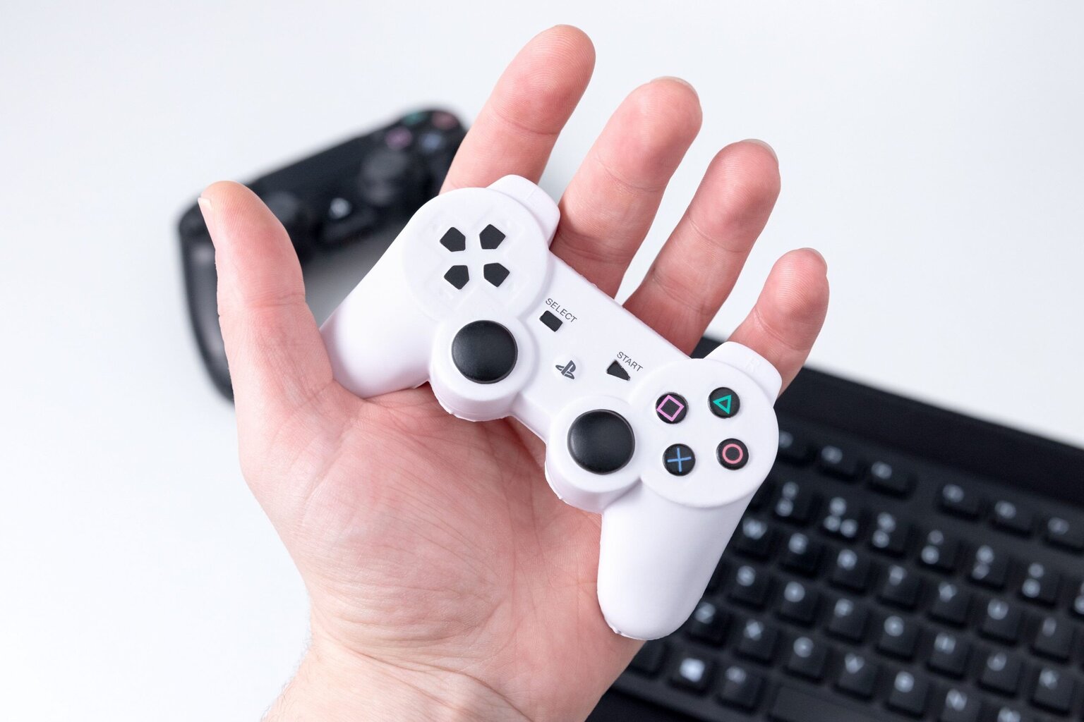 PP Playstation 5 White Controller Stresa bumba cena un informācija | Citas oriģinālas dāvanas | 220.lv