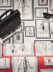 Tapetes Karl Lagerfeld cena un informācija | Tapetes | 220.lv