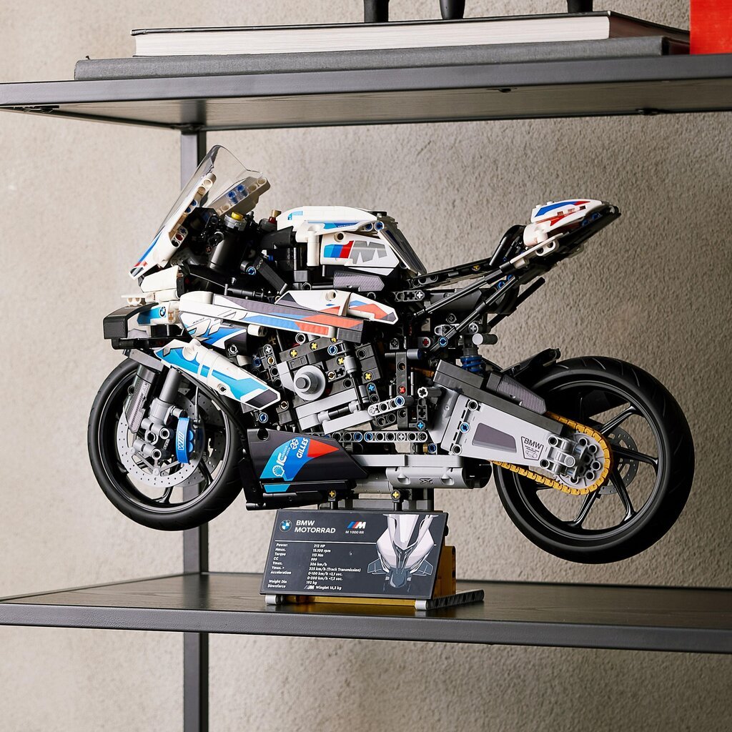 42130 LEGO® Technic BMW M 1000 RR цена и информация | Konstruktori | 220.lv