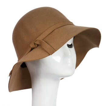 Cepure sievietēm, bēša cena un informācija | Sieviešu cepures | 220.lv