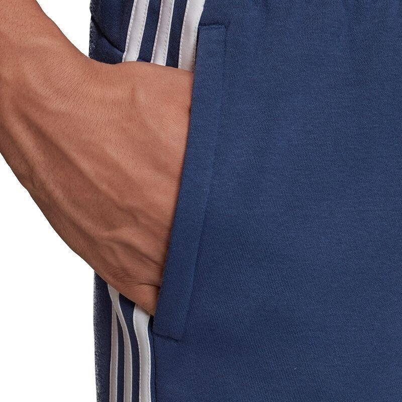 Sporta bikses vīriešiem Adidas Essentials 3 Stripes Tapered M FM6276 cena un informācija | Sporta apģērbs vīriešiem | 220.lv