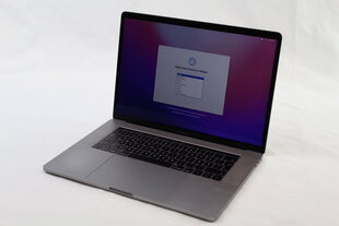 MacBook Pro 2016 Retina 15" 4xUSB-C - Core i7 2.6GHz / 16GB / 256GB SSD / SWE / серый (подержанный, состояние C) цена и информация | Ноутбуки | 220.lv