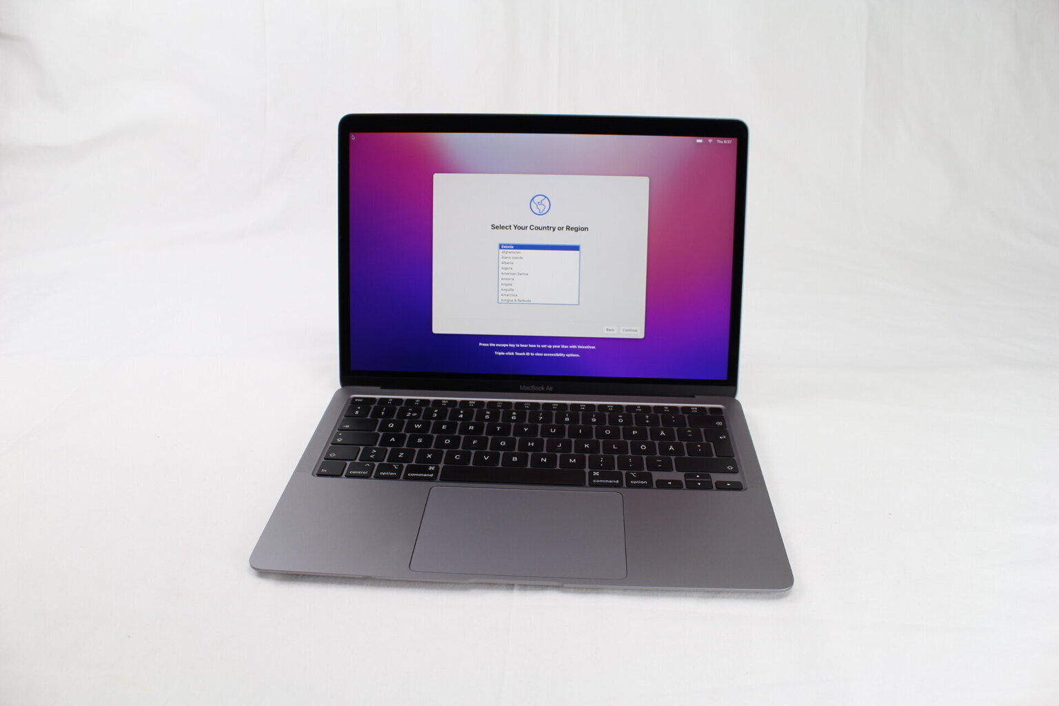 MacBook Air 2020 Retina 13" - Core i3 1.1GHz / 8GB / 256GB SSD / SWE / Space Gray (lietots, stāvoklis A) цена и информация | Portatīvie datori | 220.lv