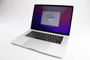 MacBook Pro 2017 Retina 15" 4xUSB-C - Core i7 2.9GHz / 16GB / 512GB SSD / INT / Silver (lietots, stāvoklis A) цена и информация | Ноутбуки | 220.lv