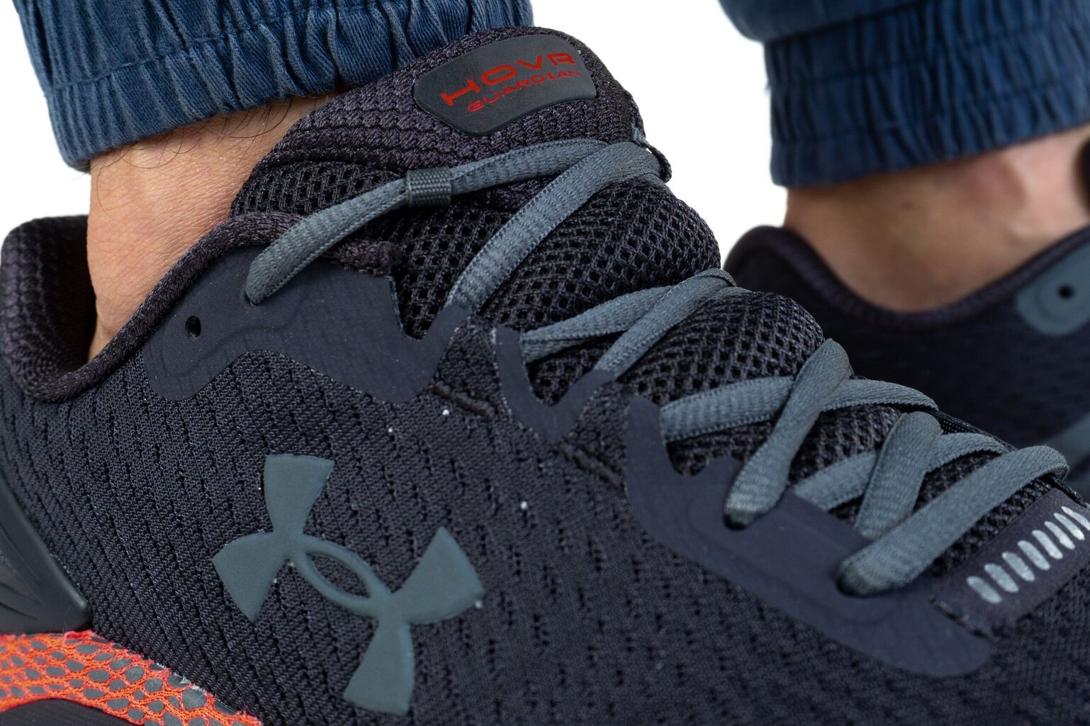 Sporta apavi vīriešiem Under Armour Hovr Guardian 2 3022588-500, melni цена и информация | Sporta apavi vīriešiem | 220.lv