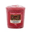 Aromātiskā svece Yankee Candle Red Apple Wreath 49 g