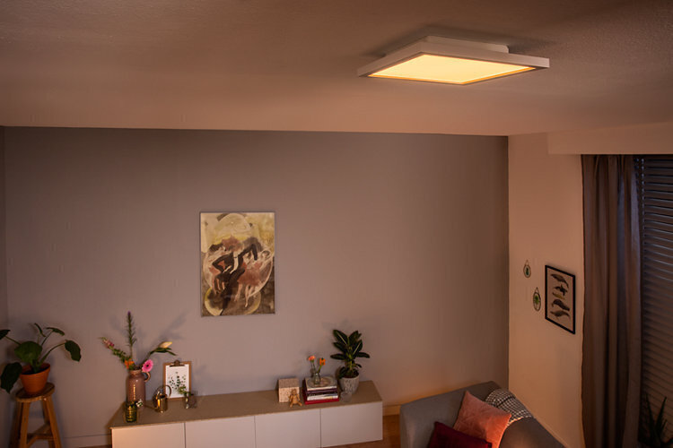 Philips Hue griestu lampa Aurelle cena un informācija | Griestu lampas | 220.lv