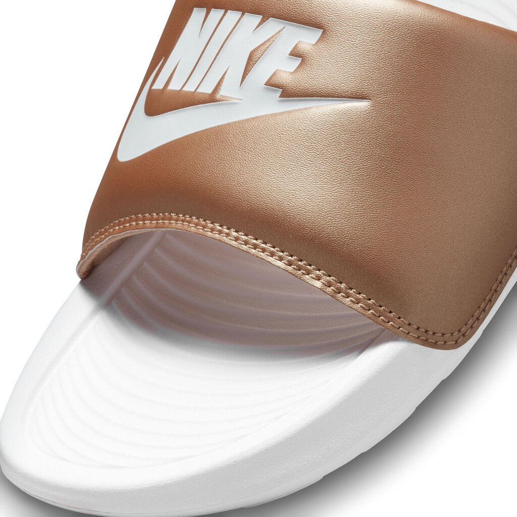 Sieviešu čības Nike Victori One Slide W CN9677900, baltas cena un informācija | Iešļūcenes, čības sievietēm | 220.lv