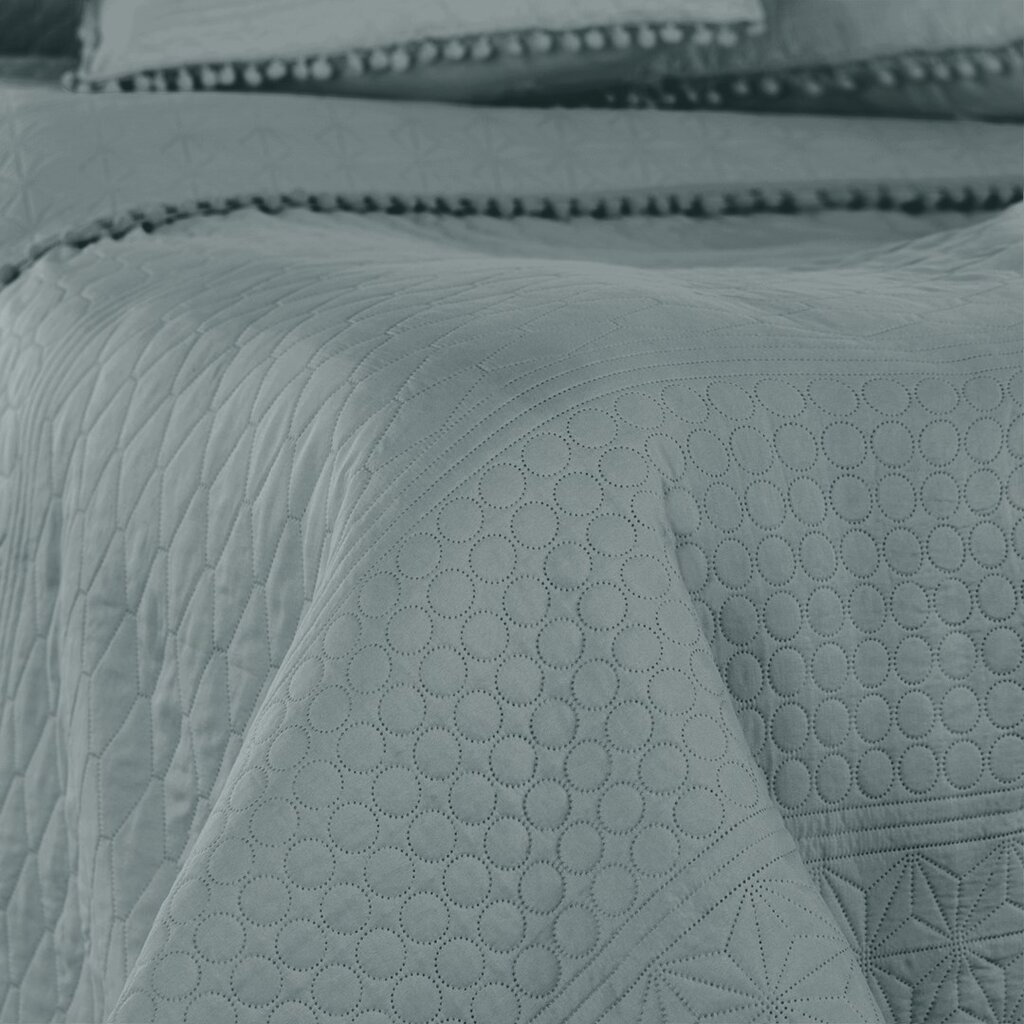AmeliaHome stepēts gultas pārklājs ar kušķiem Meadore, 220x240 cm cena un informācija | Gultas pārklāji, pledi | 220.lv