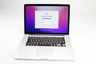 MacBook Pro 2015 Retina 15" - Core i7 2.2GHz / 16GB / 256GB SSD / SWE / Silver (подержанный, состояние A) цена и информация | Ноутбуки | 220.lv