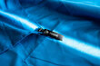 Mikrošķiedras dvielis InPosse apvalkā, 90 x 180 cm, zils цена и информация | Dvieļi | 220.lv
