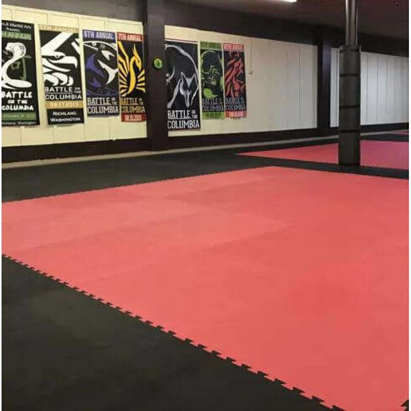 Sertificēts tatami 1x1 m Puzle - 4 cm, sarkana, melna cena un informācija | Citas fitnesa preces | 220.lv