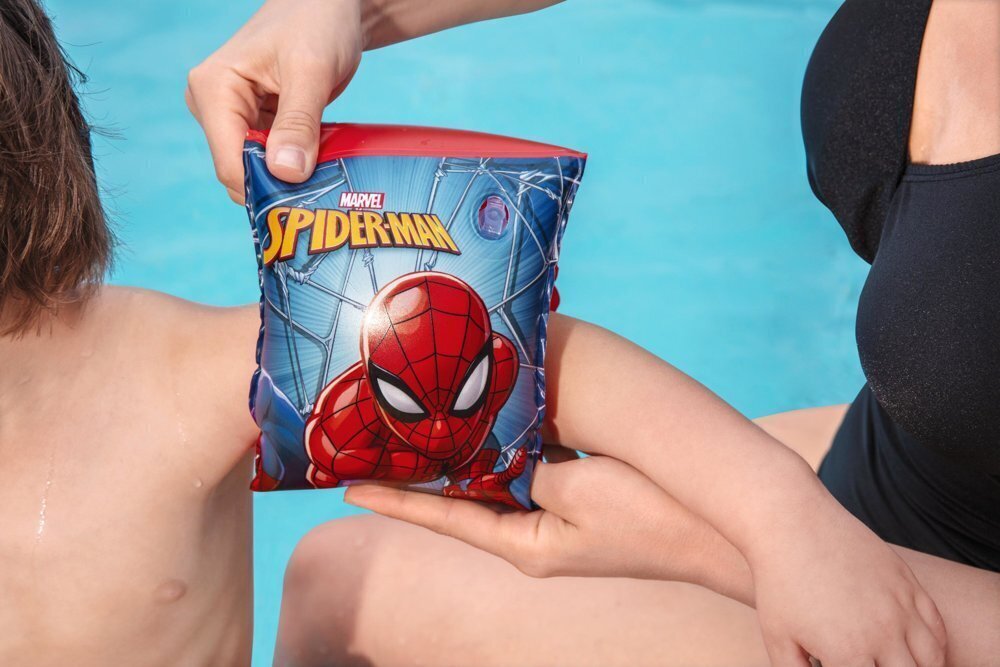 Piepūšamie peldēšanas uzroči Spider Man Bestway, 23x15 cena un informācija | Peldvestes, peldēšanas piedurknes | 220.lv