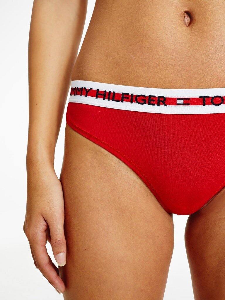 Sieviešu apakšbikses - stringi Tommy Hilfiger THONG, sarkanas UW0UW02458 XLG 41819 cena un informācija | Sieviešu biksītes | 220.lv