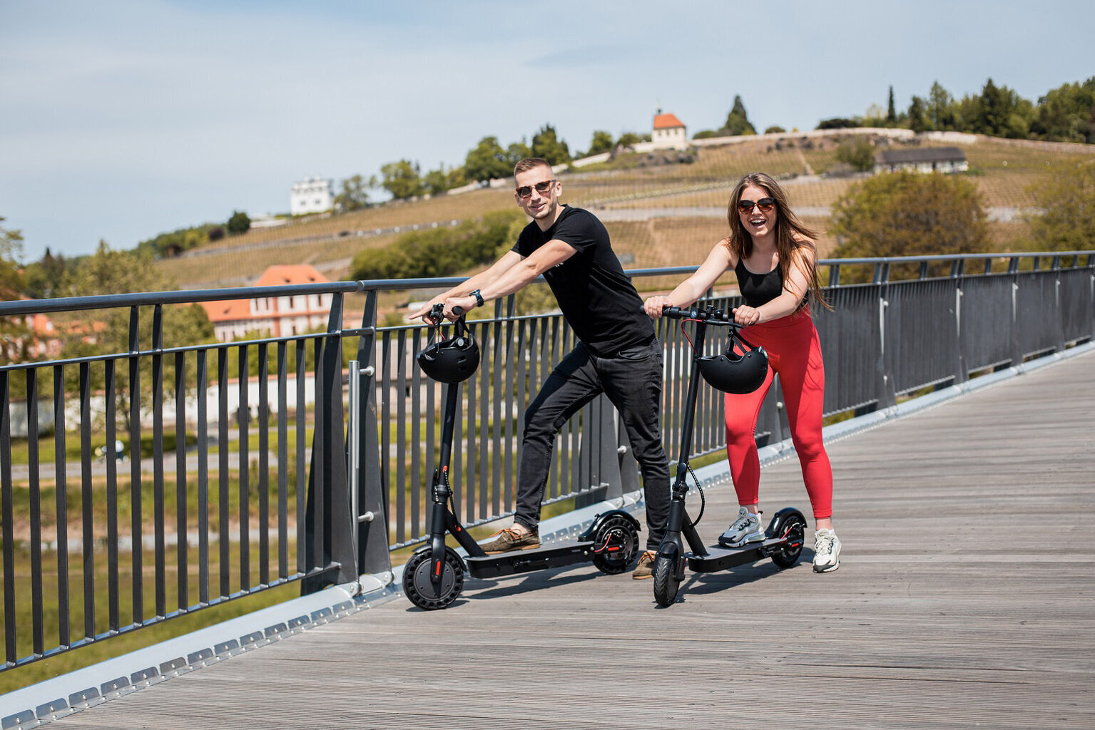 Elektriskais skrejritenis Sencor 2 Long Range 10" cena un informācija | Elektriskie skrejriteņi | 220.lv