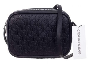 Soma sievietēm Calvin Klein CAMERA BAG AOP BLACK K60K608141 BDS 36888 cena un informācija | Sieviešu somas | 220.lv