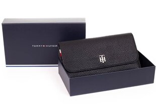 Maks sievietēm Tommy Hilfiger TH ESSENCE LRG, melns AW0AW09531 BDS 37785 cena un informācija | Sieviešu maki, karšu maki | 220.lv