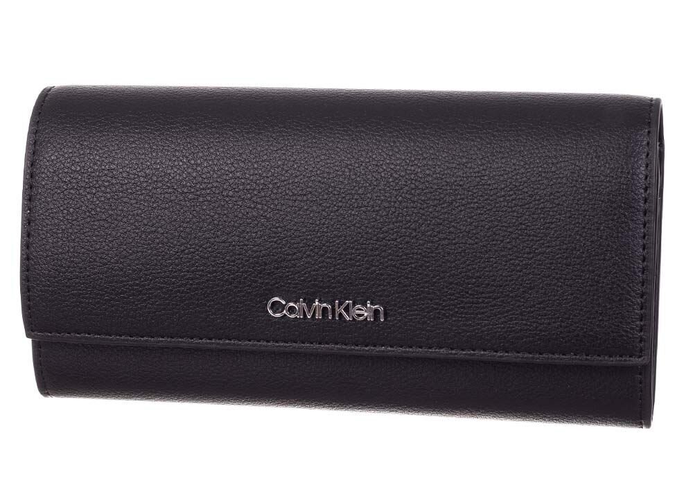 Maks sievietēm Calvin Klein TRIFOLD LG BLACK K60K607453 BAX 36726 цена и информация | Sieviešu maki, karšu maki | 220.lv