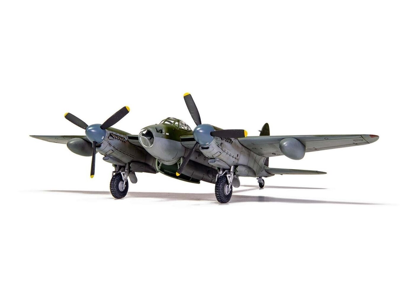 Airfix - De Havilland Mosquito B Mk.XVI, 1/72, A04023 cena un informācija | Konstruktori | 220.lv