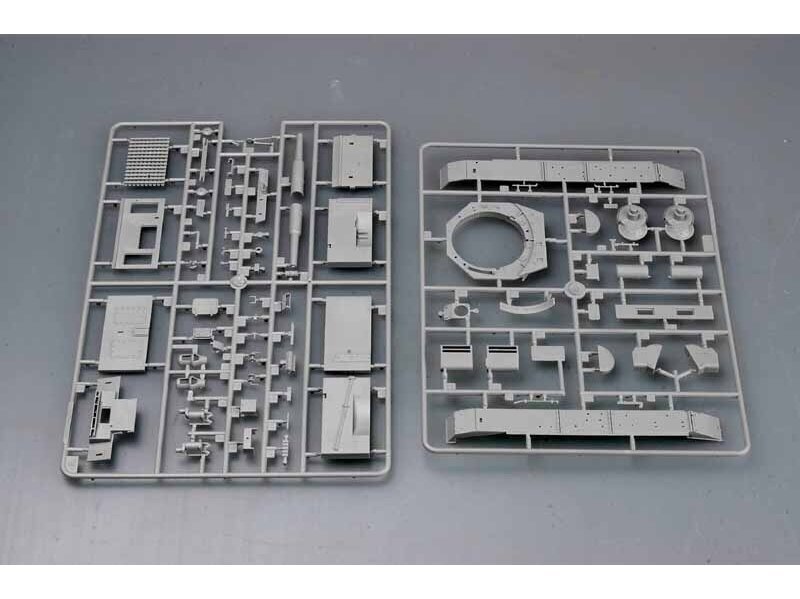 Trumpeter - Sd.Kfz 165/1 Geschützwagen IV b für 10,5cm le. FH 18/1 (Sf), 1/35, 00374 cena un informācija | Konstruktori | 220.lv