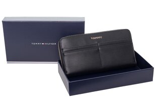 Maks sievietēm Tommy Hilfiger ICONIC TOMMY LARGE ZA BLACK AW0AW08912 BDS 37712 cena un informācija | Sieviešu maki, karšu maki | 220.lv