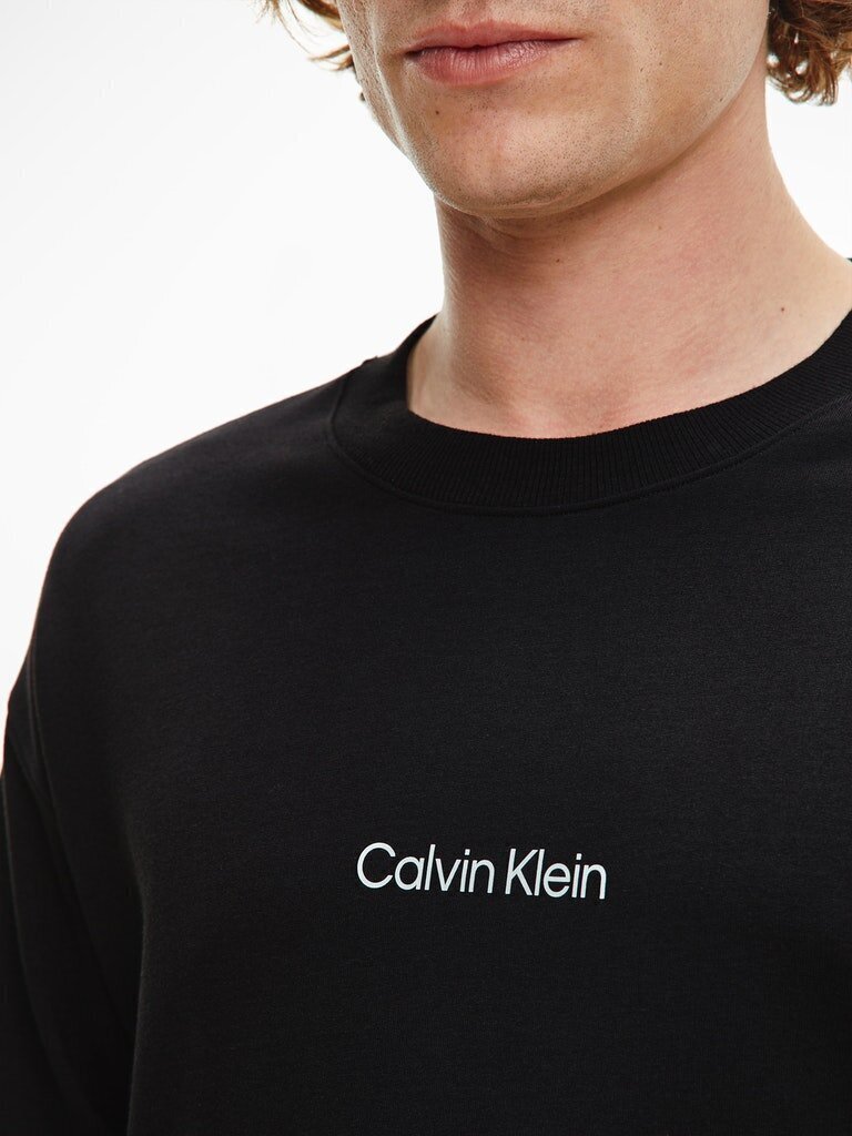 Vīriešu T-krekls Calvin Klein SWEATSHIRT L/S, melns 000NM2172E UB1 42830 cena un informācija | Vīriešu T-krekli | 220.lv