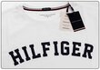 Vīriešu T-krekls TOMMY HILFIGER SS TEE LOGO, balts UM0UM00054 100 cena un informācija | Vīriešu T-krekli | 220.lv