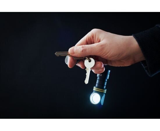 Prožektors Armytek Elf C1 Micro USB цена и информация | Lukturi | 220.lv