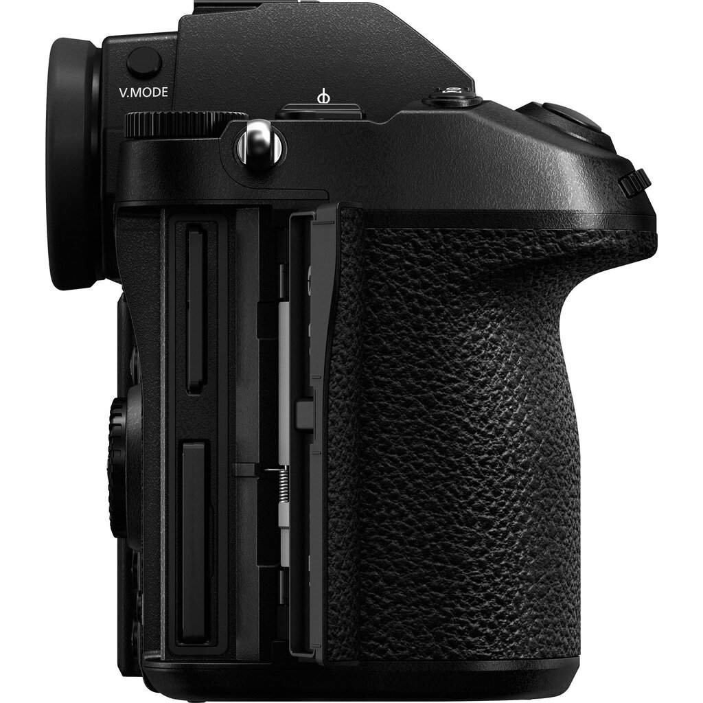 Panasonic Lumix DC-S1 + Lumix S 20-60 mm F3.5-5.6 (S-R2060) cena un informācija | Digitālās fotokameras | 220.lv