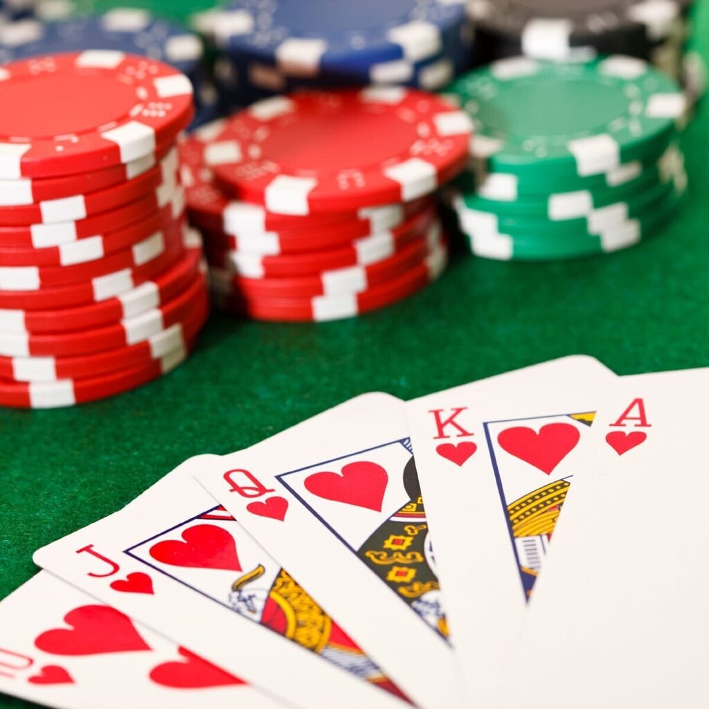 Texas Strong 500 pokera komplekts ar čemodānu цена и информация | Azartspēles, pokers | 220.lv