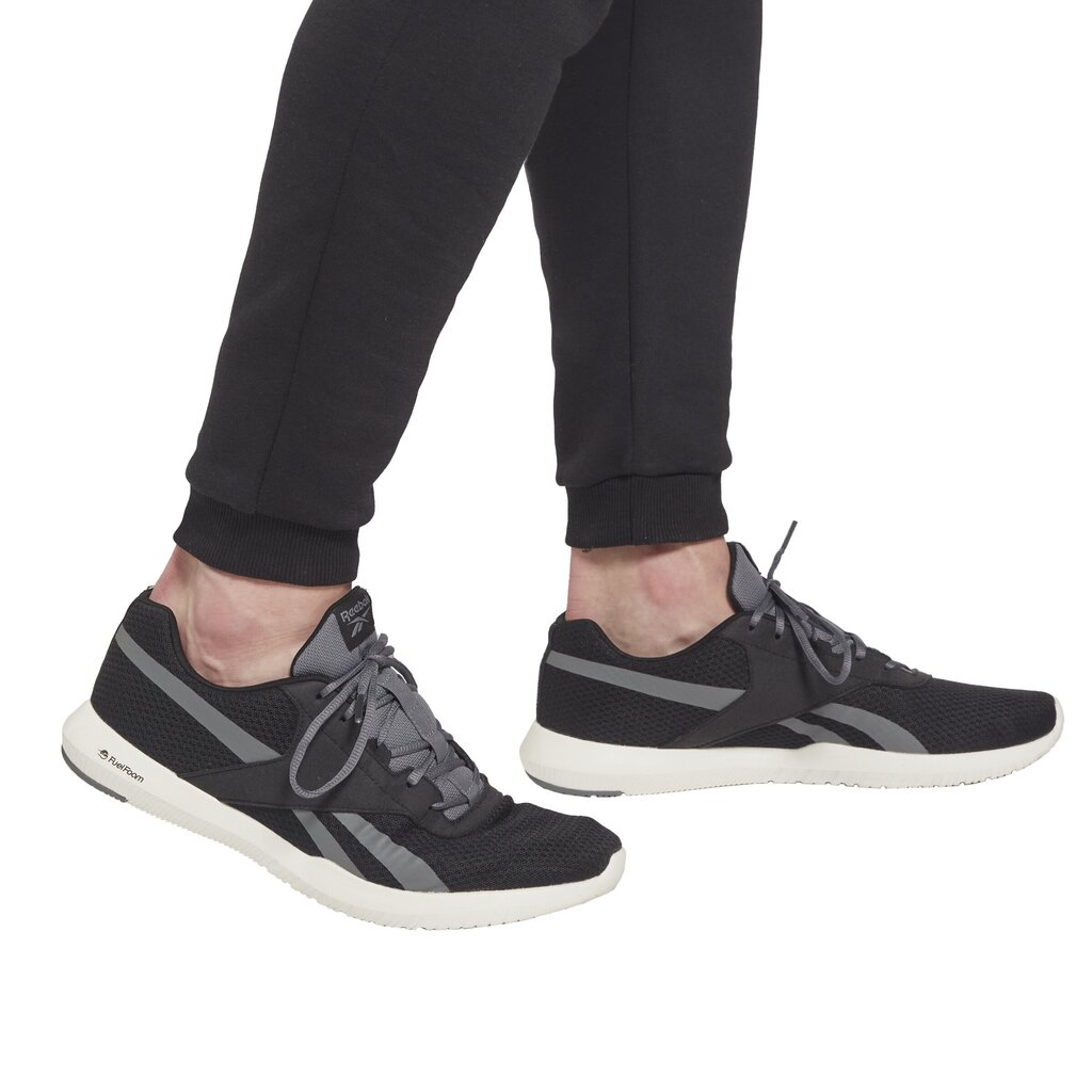 Reebok Bikses Ri Left Leg Jogger Black HG4456 HG4456/L cena un informācija | Sporta apģērbs vīriešiem | 220.lv