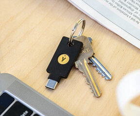 Yubico YubiKey 5C цена и информация | Адаптеры и USB разветвители | 220.lv
