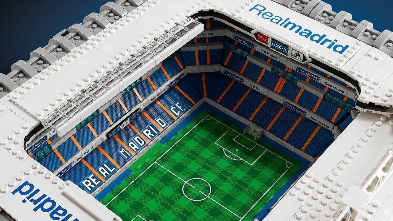10299 LEGO® ICONS „Real Madrid“ stadions – Santiago Bernabéu cena un informācija | Konstruktori | 220.lv