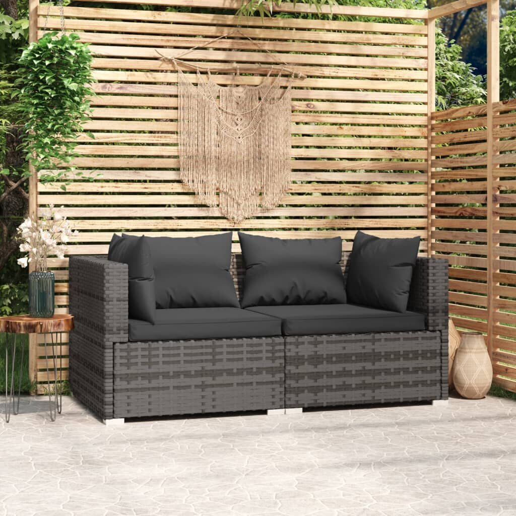 vidaXL divvietīgs dārza dīvāns ar matračiem, pelēka PE rotangpalma цена и информация | Dārza krēsli | 220.lv