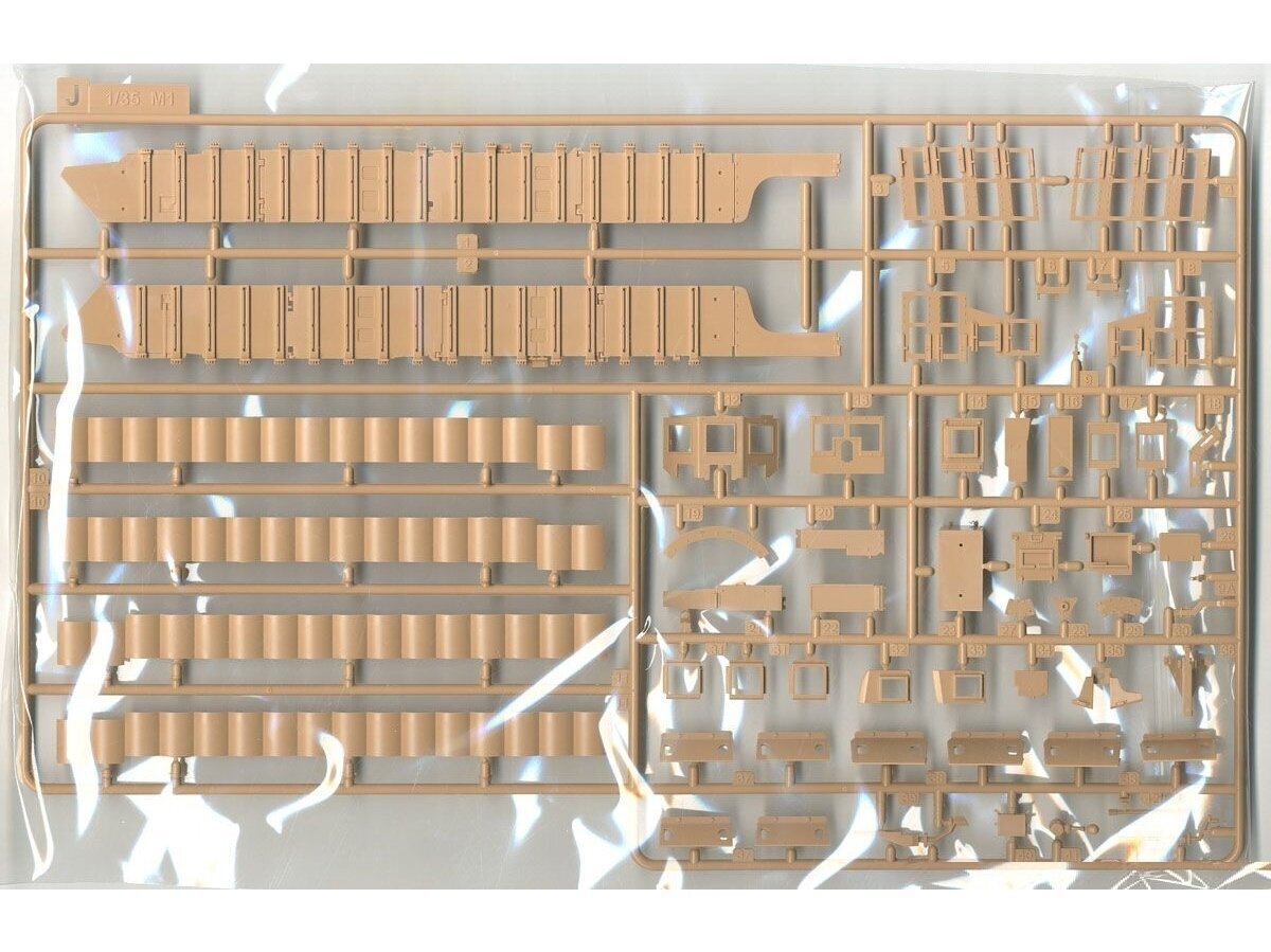 Rye Field Model - M1A2 SEP Abrams TUSK I /TUSK II with full interior, 1/35, RFM-5026 cena un informācija | Konstruktori | 220.lv