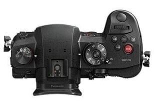 Digitālā kamera Panasonic DC-GH5SE-K cena un informācija | Digitālās fotokameras | 220.lv