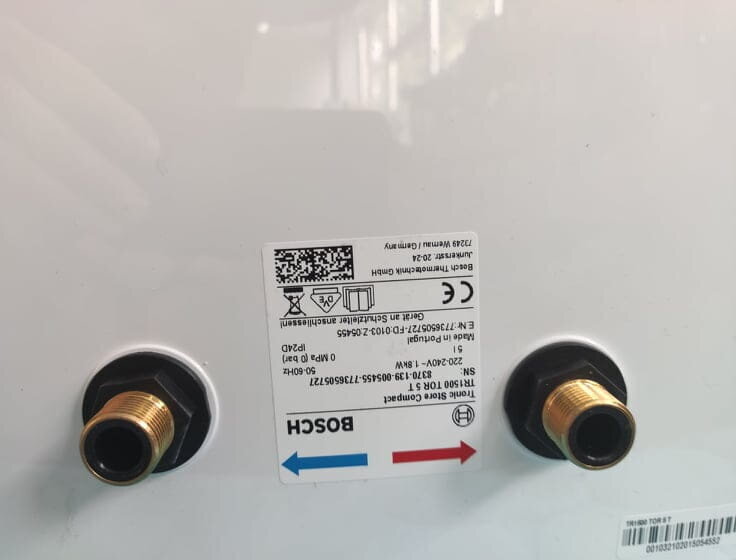 Bezspiediena boilers Bosch Tronic TR1500 TOR 5T, 5 l + jaucējkrāns izlietnei cena un informācija | Ūdens sildītāji | 220.lv