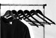 Koka pakaramie RONDO, komplektā 100 gab., melnā krāsā cena un informācija | Pakaramie un apģērbu maisi | 220.lv