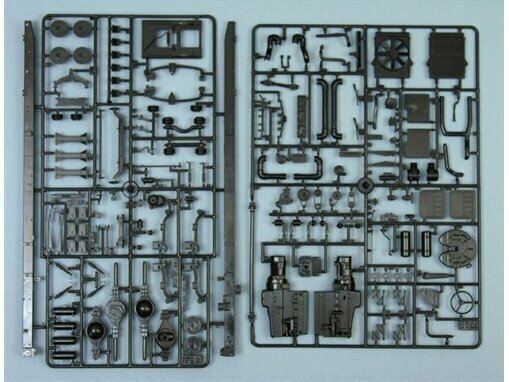 Italeri - U.S. Wrecker Truck Ford LTL 9000, 1/24, 3825 cena un informācija | Konstruktori | 220.lv