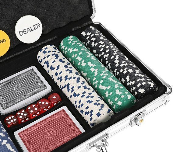Pokers – 300 žetonu komplekts HQ koferī цена и информация | Azartspēles, pokers | 220.lv