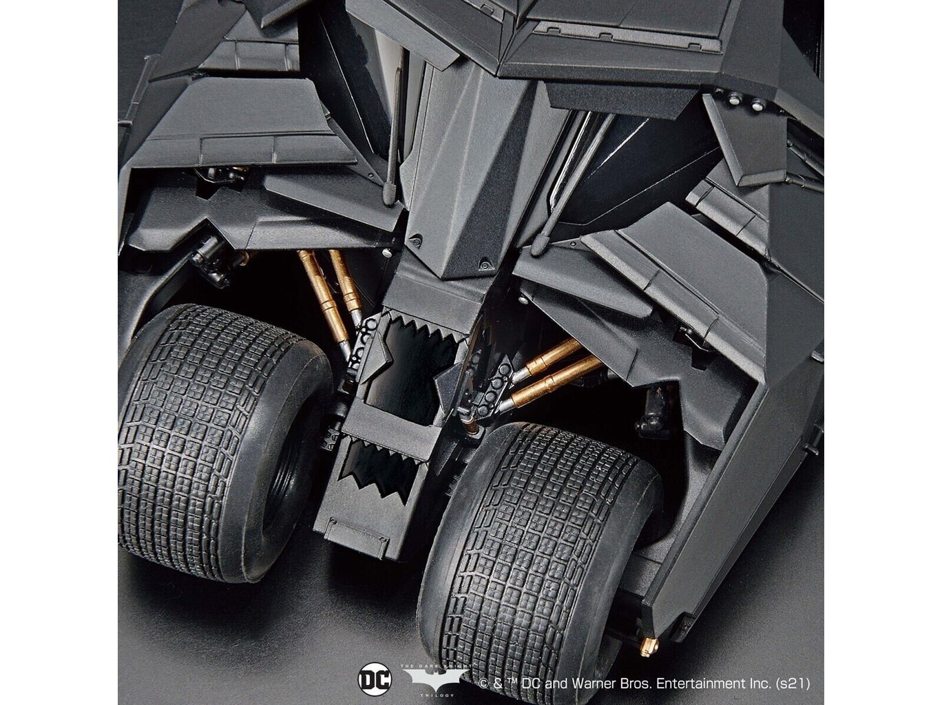 Bandai - Batmobile (Batman Begins Ver.), 1/35, 62184 cena un informācija | Konstruktori | 220.lv