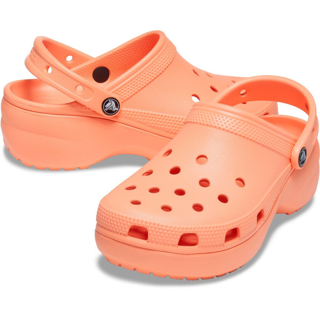 Crocs™ Classic Platform Clog 180258 cena un informācija | Sieviešu sandales | 220.lv