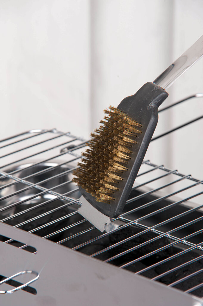 Grila tīrīšanas birste BBQ Cleaning Brush 2 in 1 cena un informācija | Grila, barbekjū piederumi un aksesuāri | 220.lv