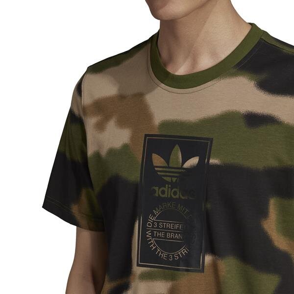 T-krekls vīriešiem Adidas Originals CAMO AOP TONGUE GN1863 cena un informācija | Vīriešu T-krekli | 220.lv