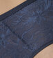Triumph mežģīņu biksītes ar augstu jostasvietu "Amourette Charm Maxi 01 Dark Blue" цена и информация | Sieviešu biksītes | 220.lv