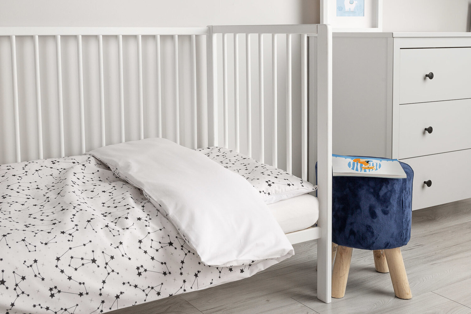 Gultasveļas komplekts Sensillo 100x135, balts zvaigznājs cena un informācija | Bērnu gultas veļa | 220.lv