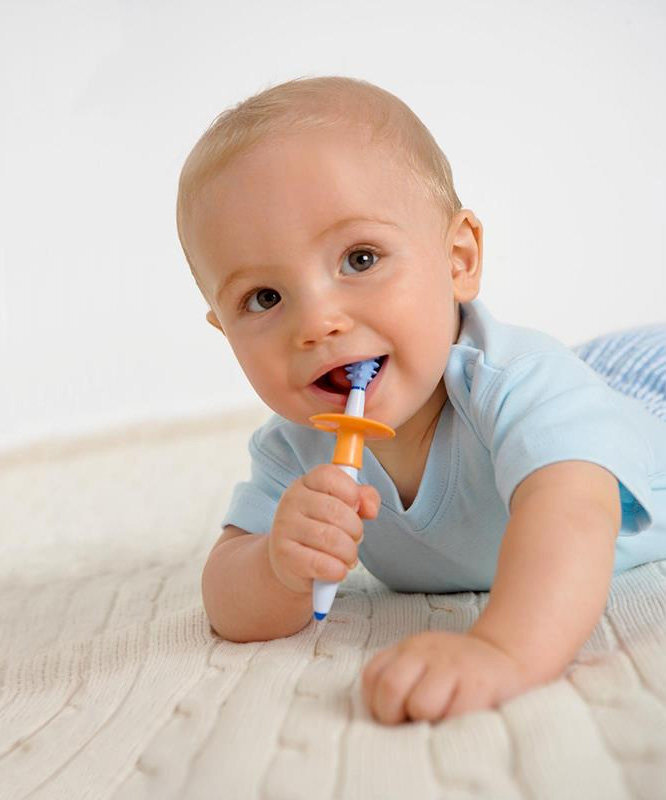 Zobu kopšanas komplekts Nuk, 6-15 mēn., 2 gab. cena un informācija | Higiēnas preces bērniem | 220.lv