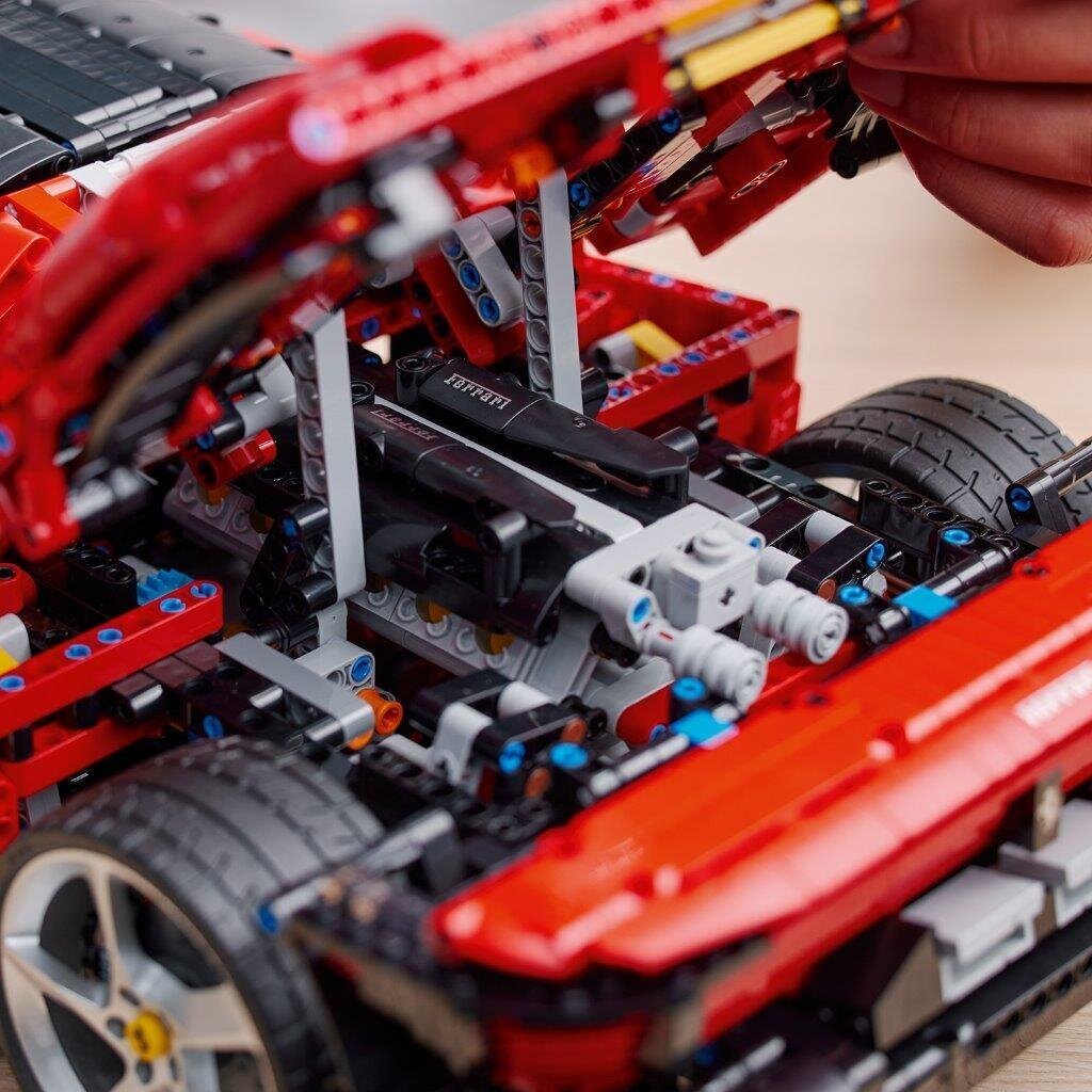 42143 LEGO® Technic Ferrari Daytona SP3 cena un informācija | Konstruktori | 220.lv