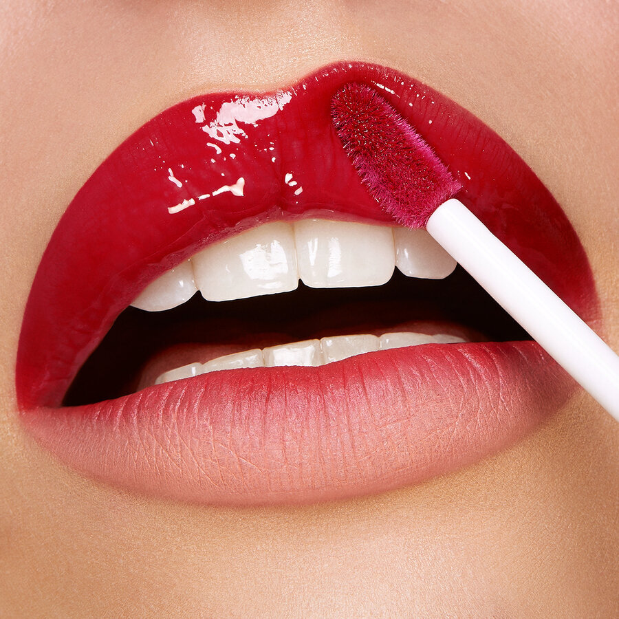 Mitrinošs lūpu spīdums Kiko Hydra 3D Hydra Lipgloss, 15 Cherry Red, 6.5 ml cena un informācija | Lūpu krāsas, balzāmi, spīdumi, vazelīns | 220.lv