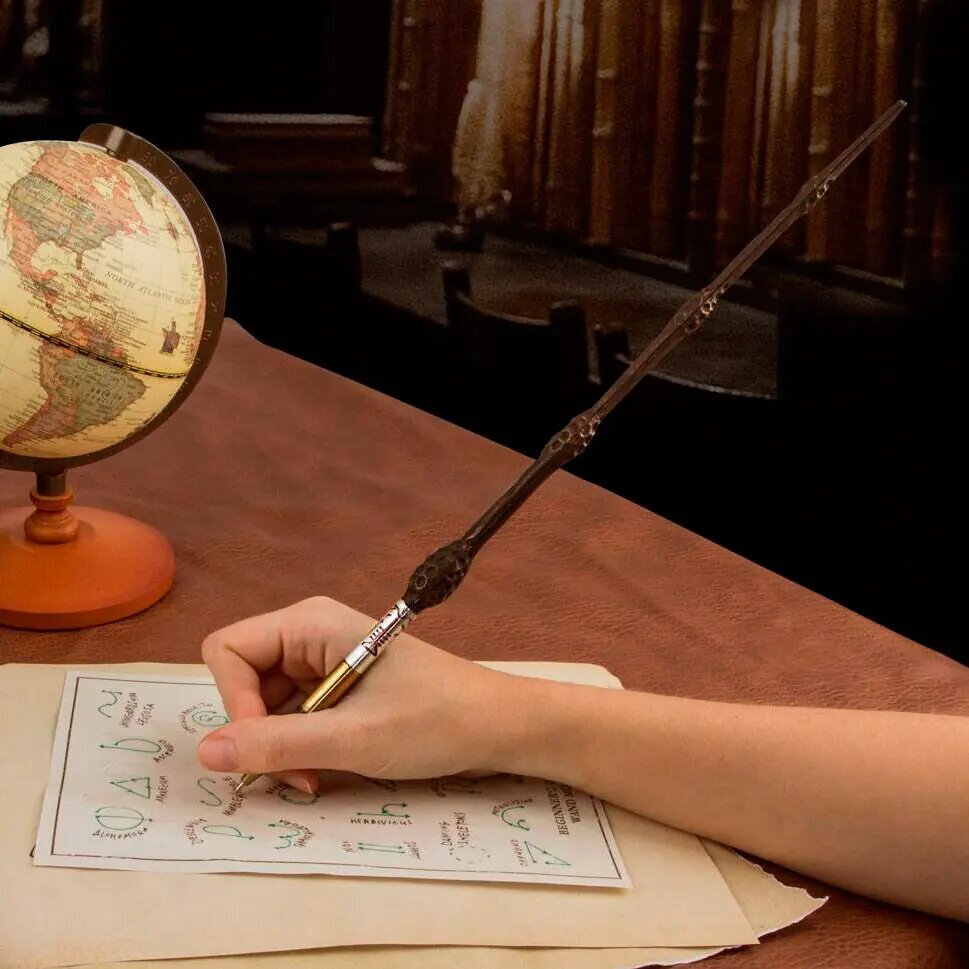 Harijs Poters pildspalva Dumbldora zizlis cena un informācija | Rakstāmpiederumi | 220.lv